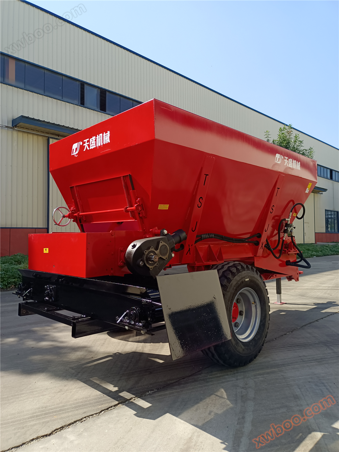 Tiansheng macchina di spruzzatura di feci sollevatore di feci macchina di fertilizzazione macchina di spruzzatura di feci 2FGB-3YZ serie Jilin sussidio